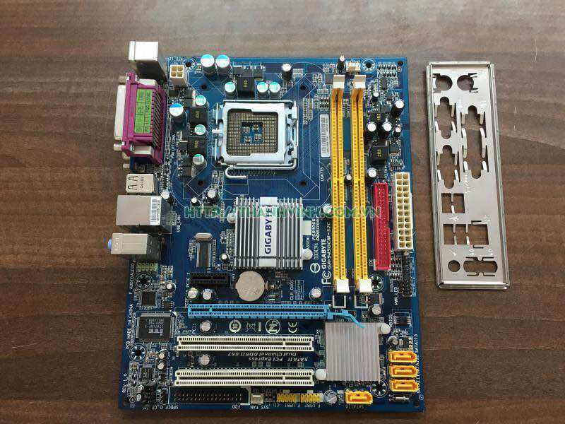 MAIN G31 GIGA ASUS FOXCOM ECS ...RAM DDR2