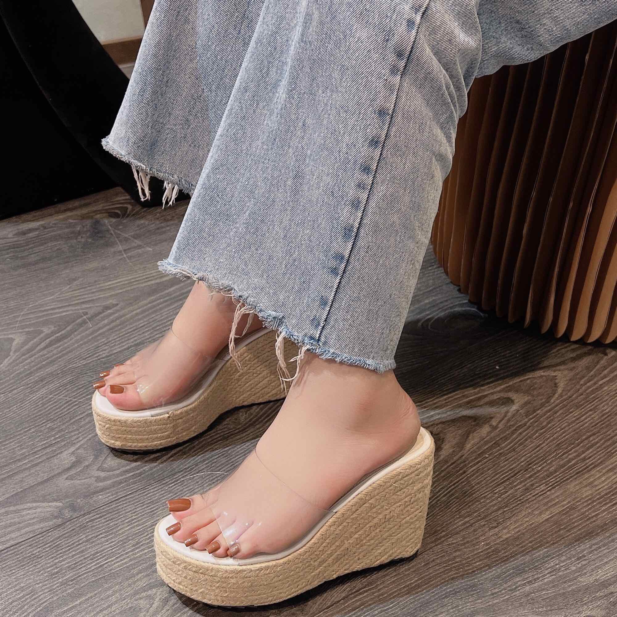 Dép xuồng mica cao 9p đế bọc kiểu mới
