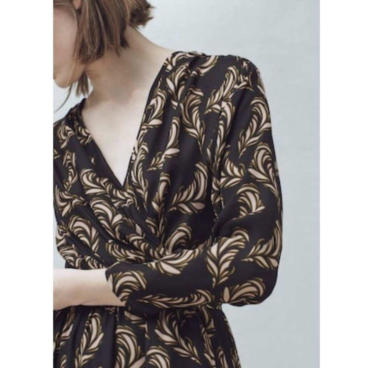 Đầm mango hoạ tiết sz 4, new 90%