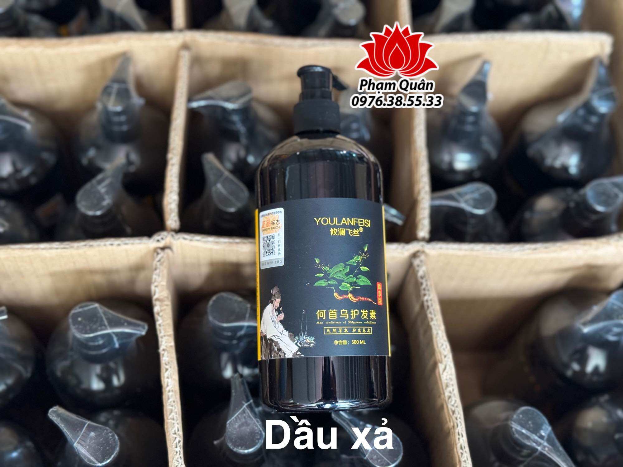 Cặp dầu gội thảo dược Hà Thủ Ô- Linh Chi 500ml