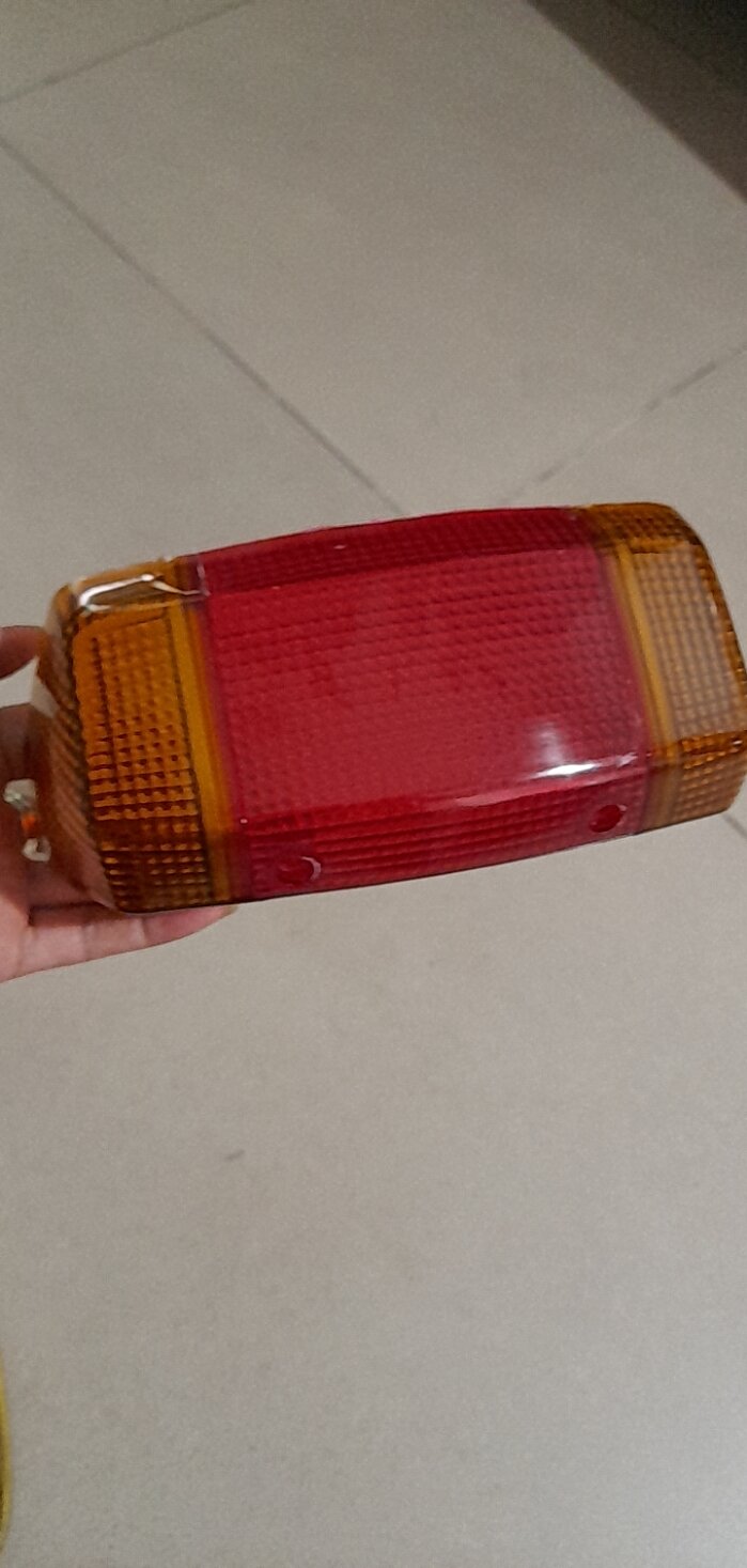 Chụp lái hay chụp đuôi sau xe Max II ( Max nhật)