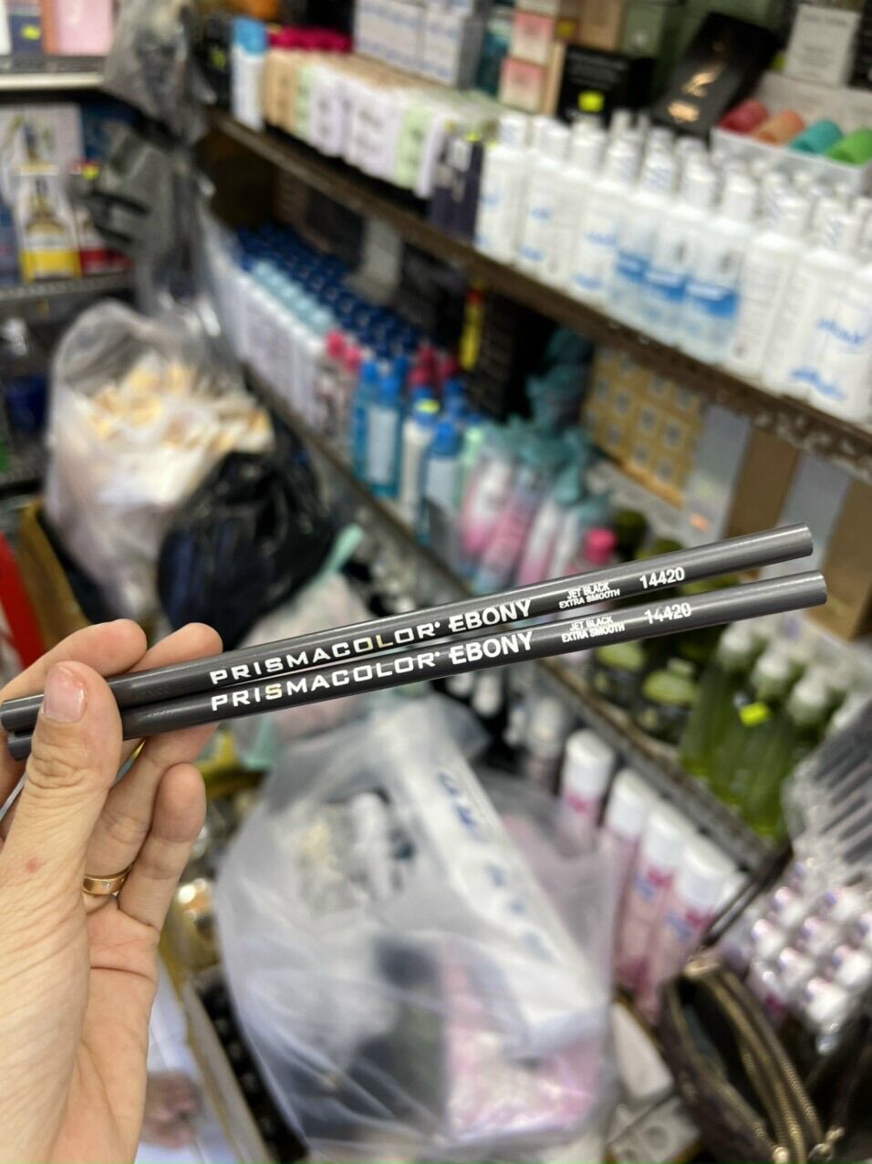 chì kẻ mày chì đá ebony