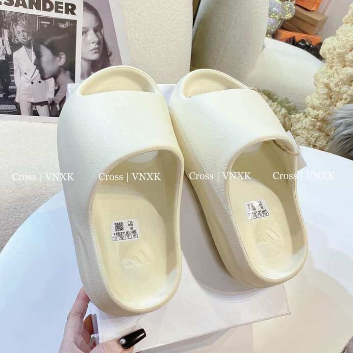 Dép bánh mỳ đế cao siêu nhẹ