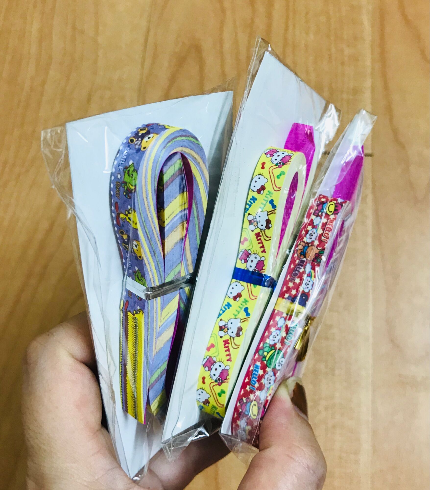 [HCM]Set 5 vỉ giấy xếp sao