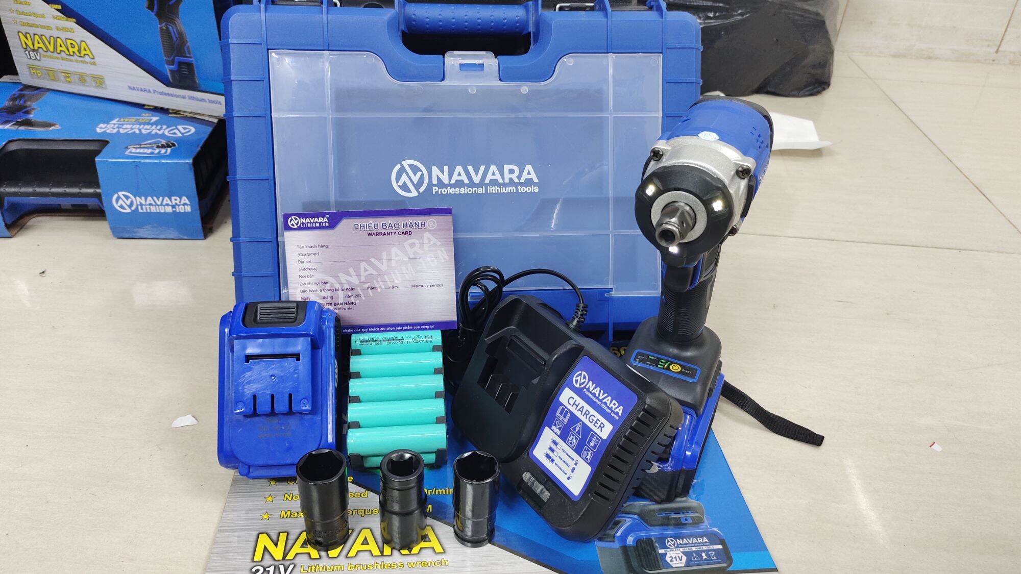 Chuyên bán máy khoan pin