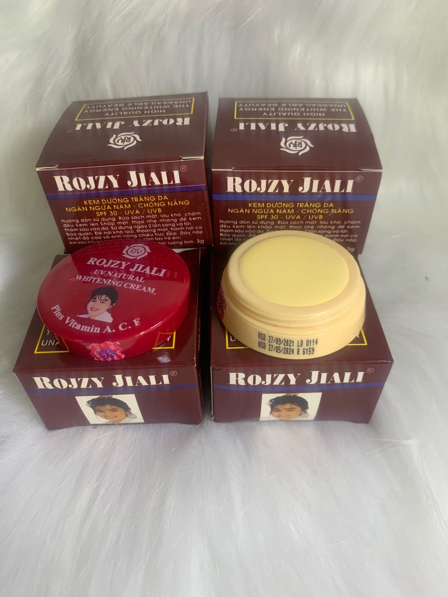 Combo 6 Kem Rojzy Jiali ( hay còn gọi là bông hồng nâu hay sâm nâu)