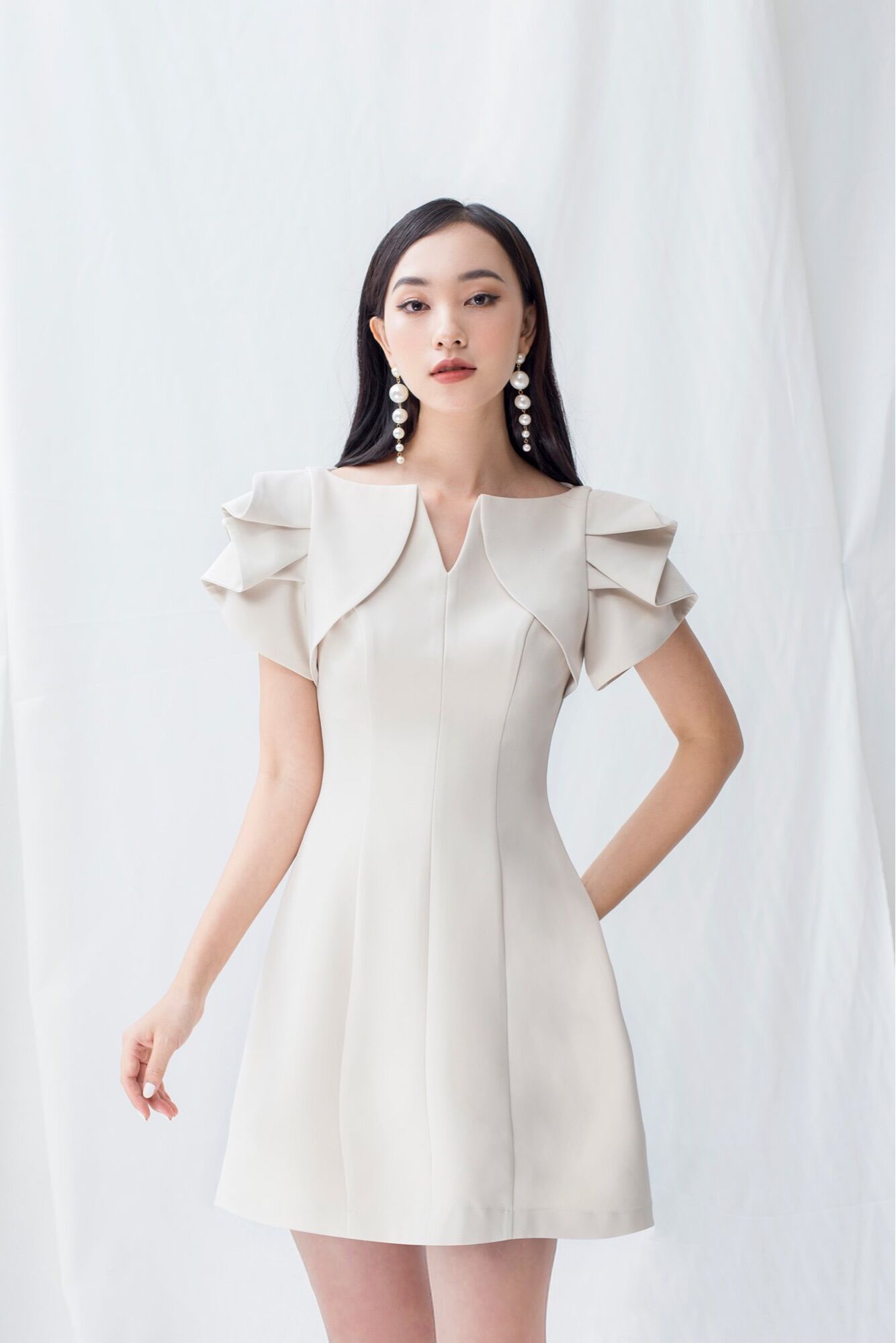 Larmes - đầm xoè a, tay xếp nếp butterfly