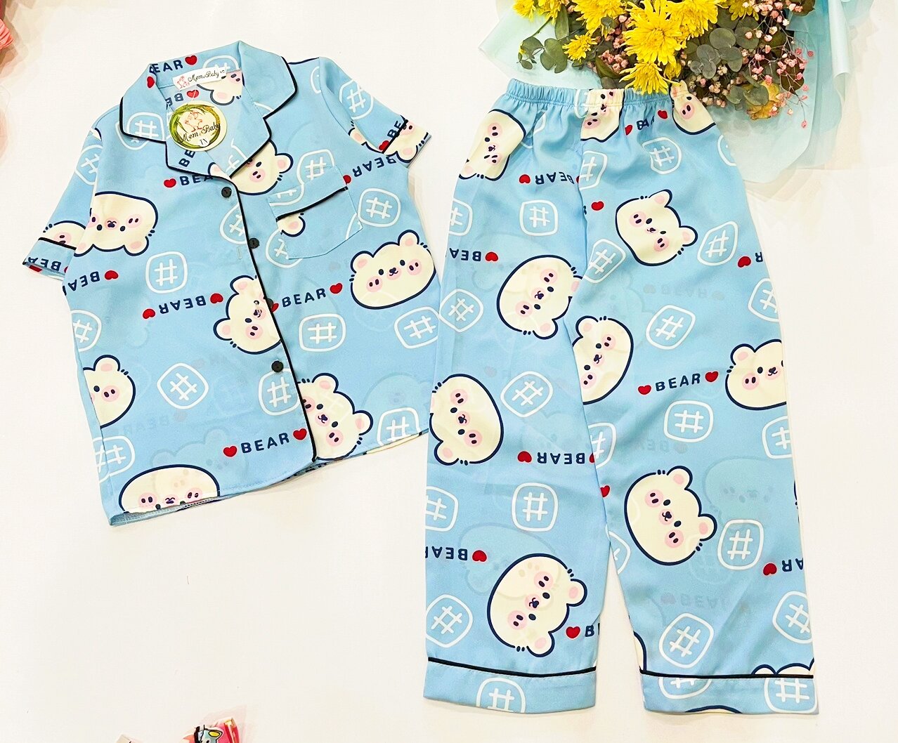 Bộ pijama cho bé trai bé gái chất lụa mango cao cấp ( 17-45kg )