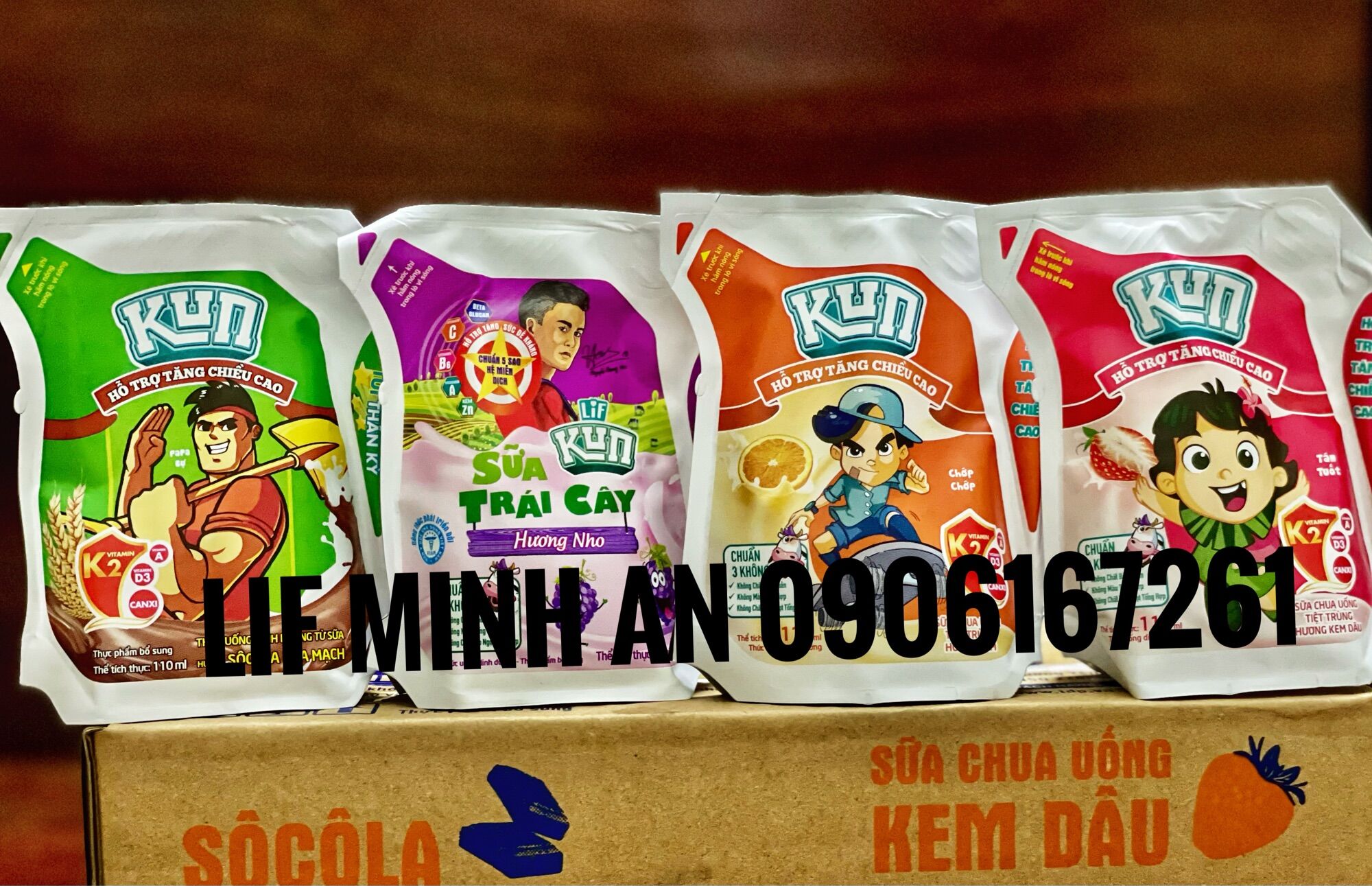 Sữa Kun cao lớn mix 4 vị nho, cam, dâu, socola thùng 110ml x 24 túi