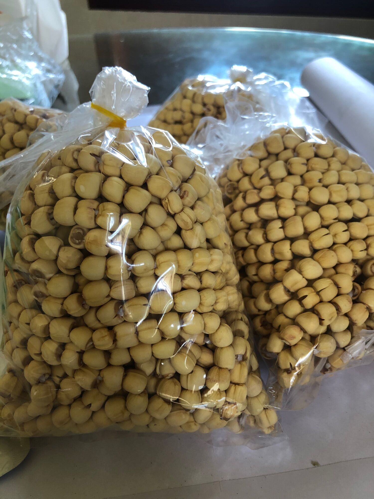[1 kg] Sen khô QUẢNG NAM LOẠI 1