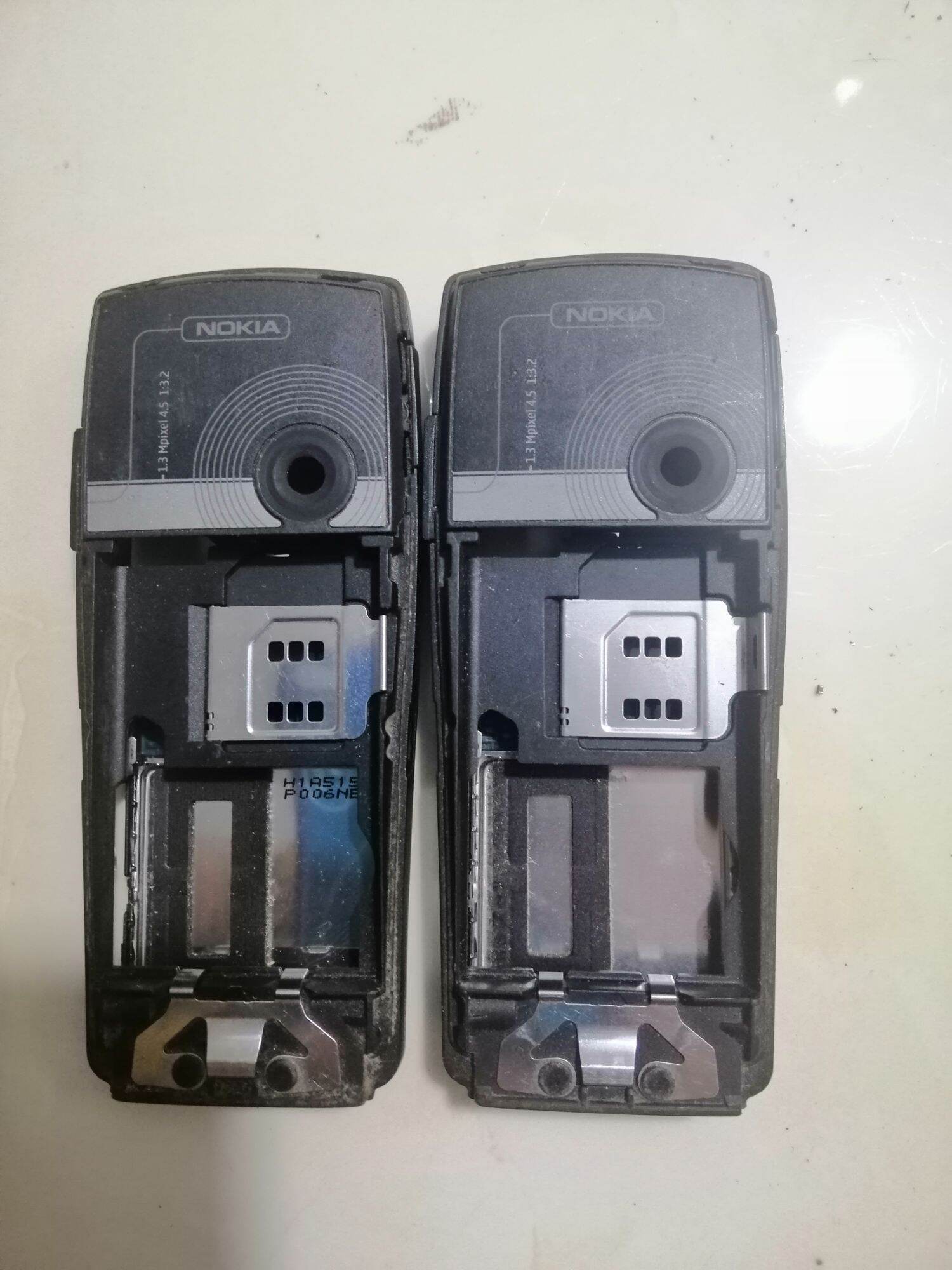 Sườn nokia 6230i zin tháo máy kèm bo phím