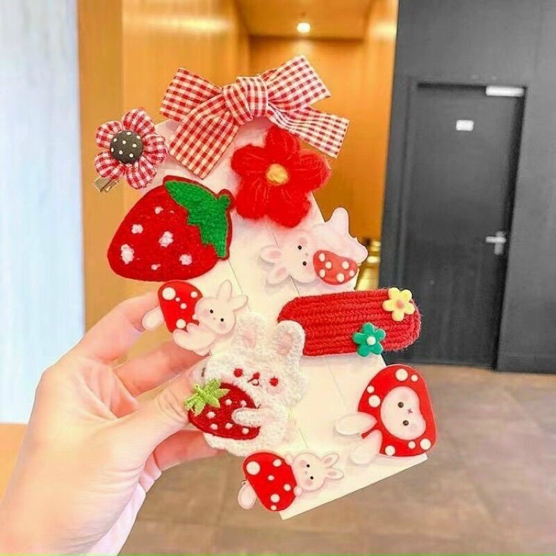 Kẹp tóc style Hàn Quốc cho bé gái