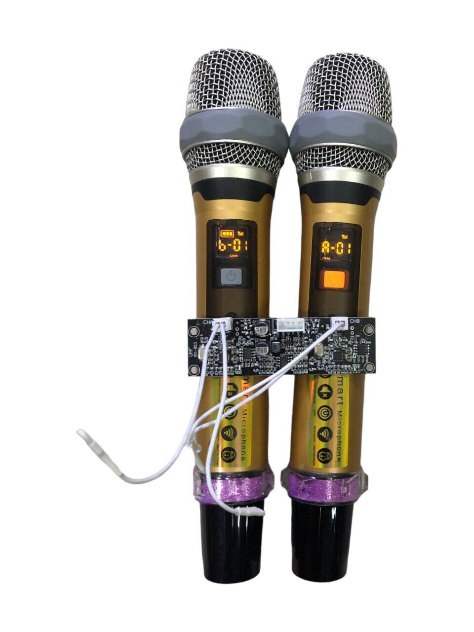 Micro loa kéo cực hay UGX-V3 sóng mạnh xa