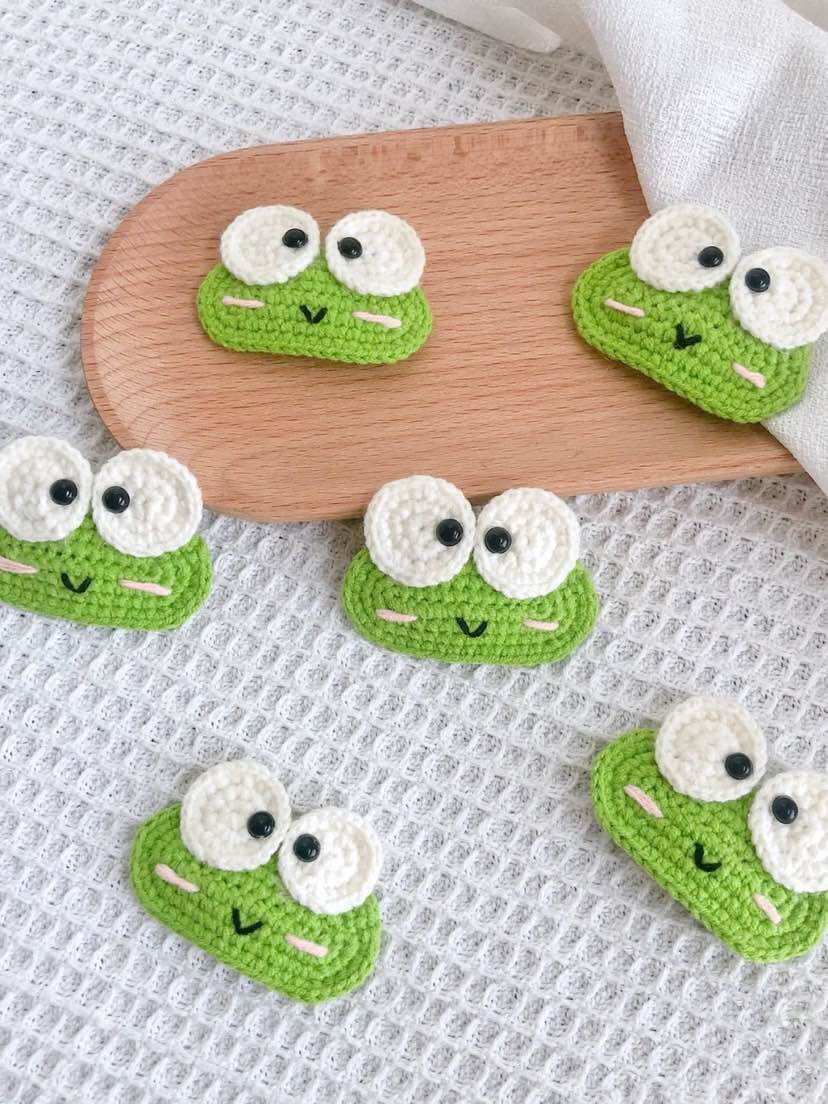 Kẹp tóc ếch bằng len handmade