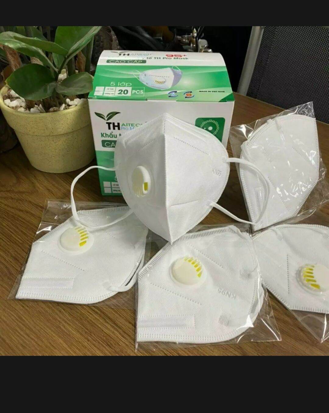 KHẨU TRANG N95 CÓ VAN TH. HỘP 20 CÁI