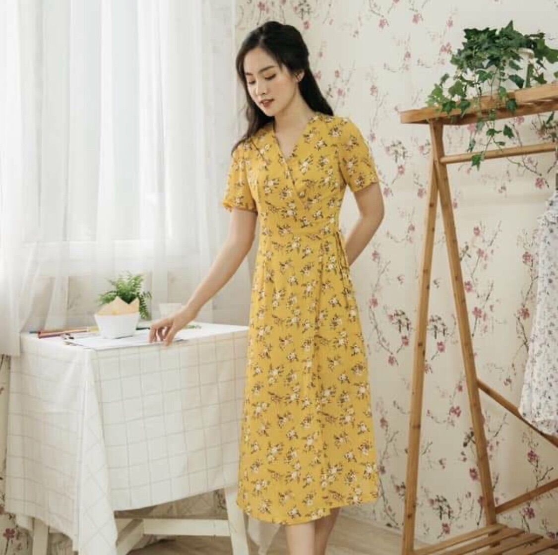 (Ảnh Thật ) Đầm Hoa Vàng Nhí Thắt Eo