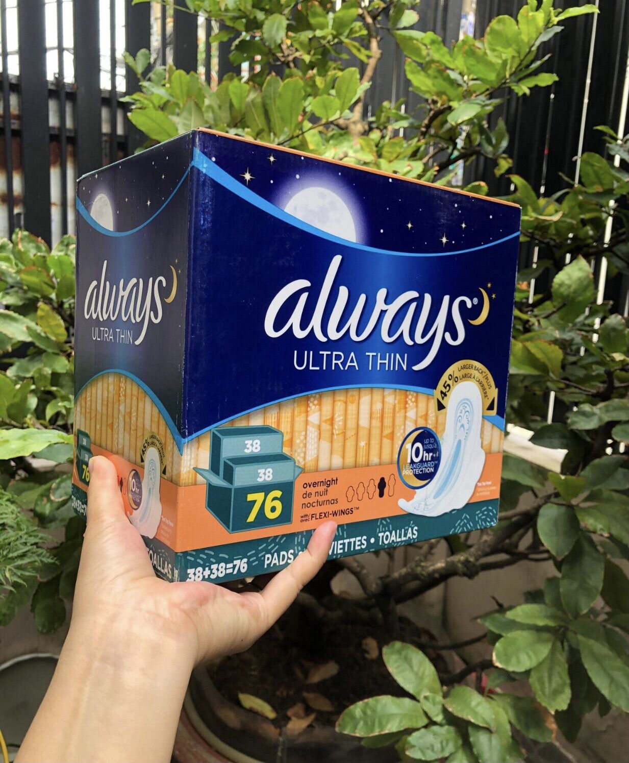 Băng vệ sinh có cánh Always Ultra Thin, hàng Mỹ 38 miếng - màu cam