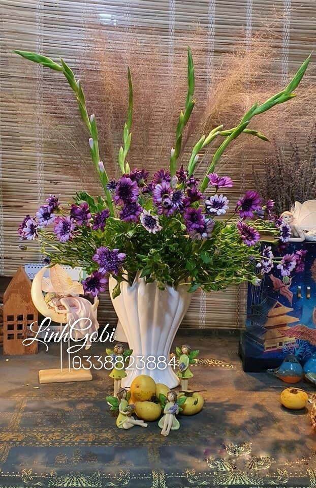 Lọ cắm hoa bàn tay phật