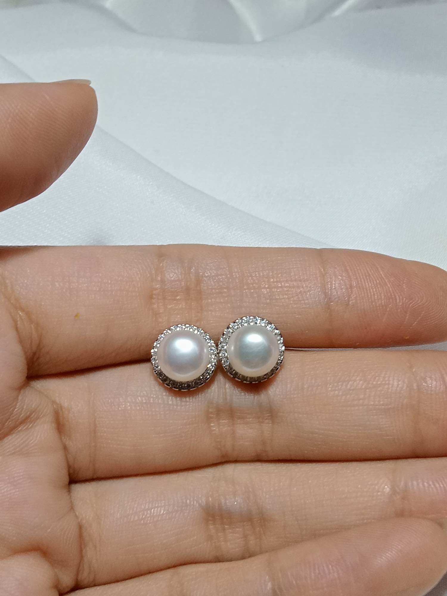 Bông tai ngọc trai nuôi phú quốc