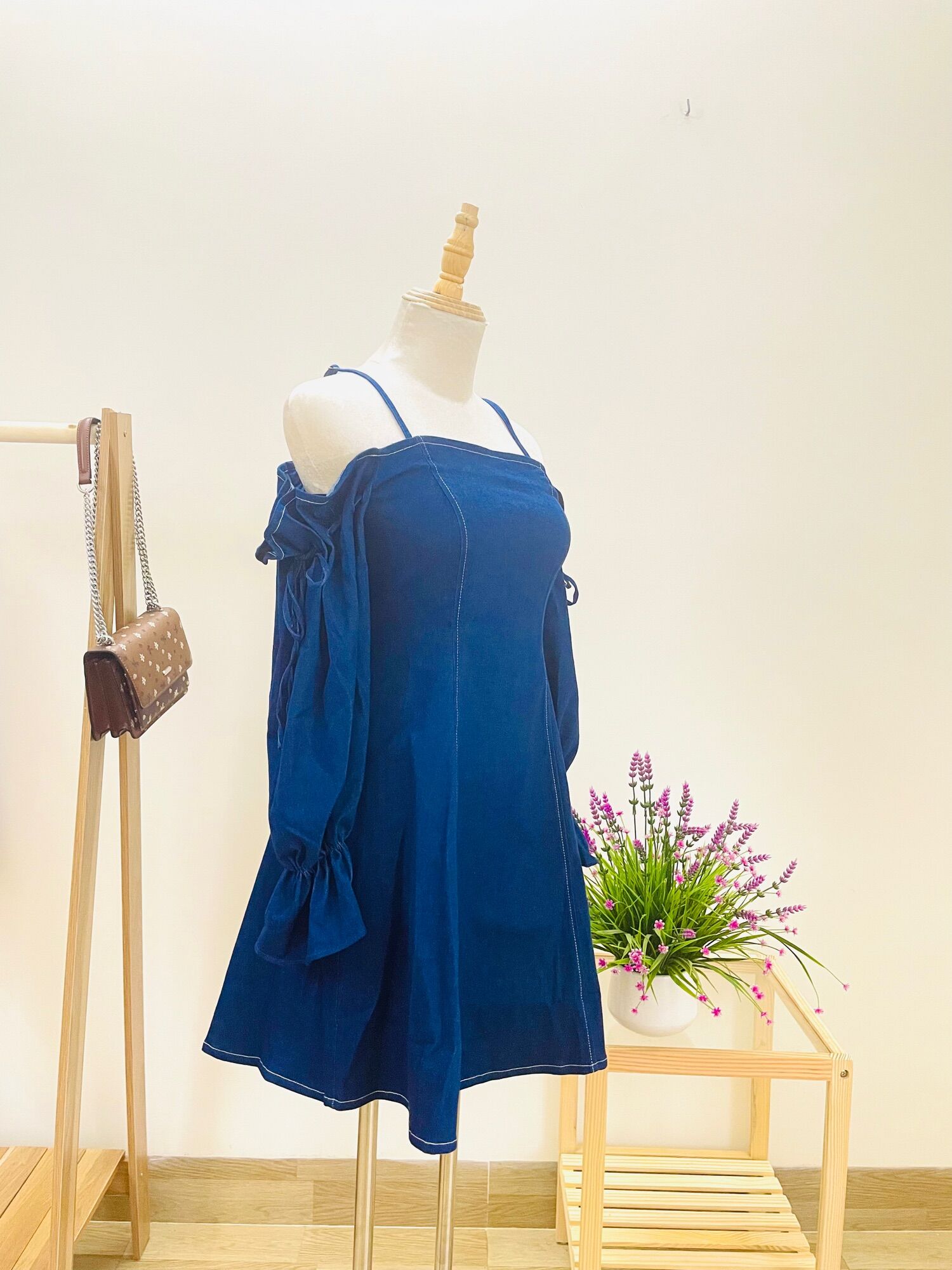 Đầm Jean 2 dây rớt vai cao cấp Vero Moda