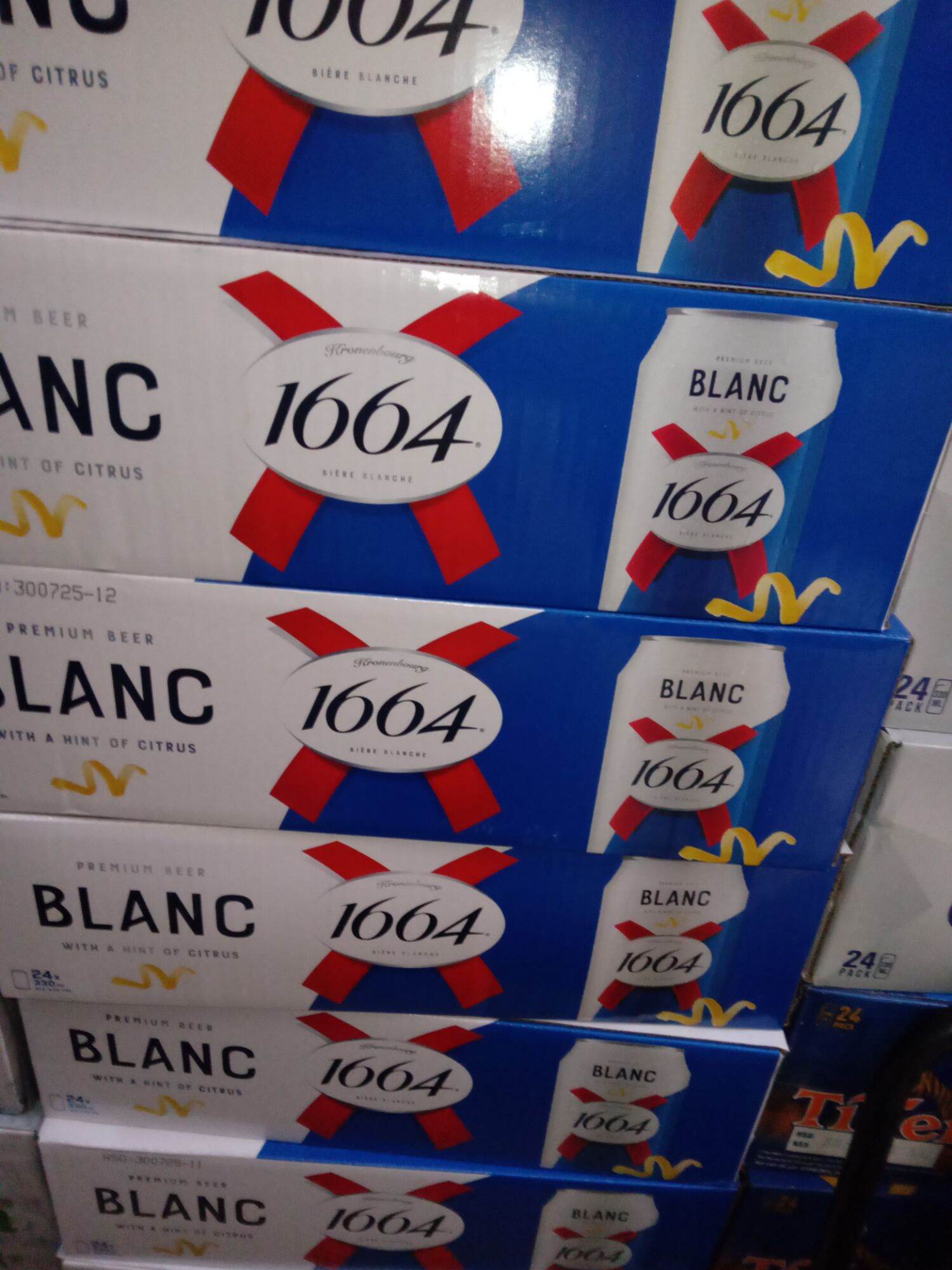 Bia Blance 1664 thùng  24 lon 330ml date tháng 01/2026