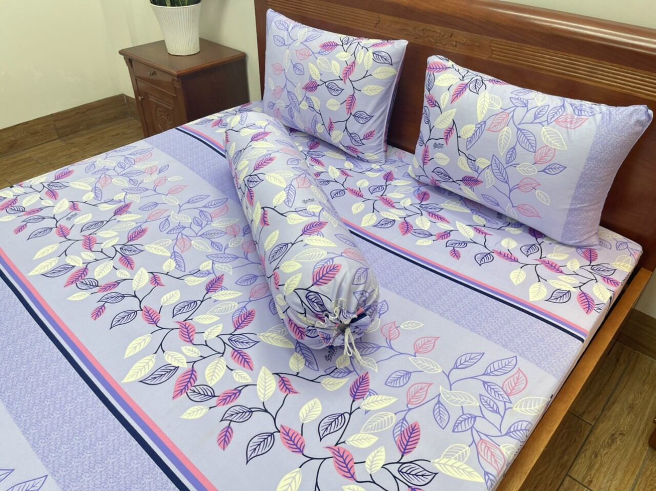 4-Piece Korean Cold Elastic Sheet Set. Mattress <15Cm