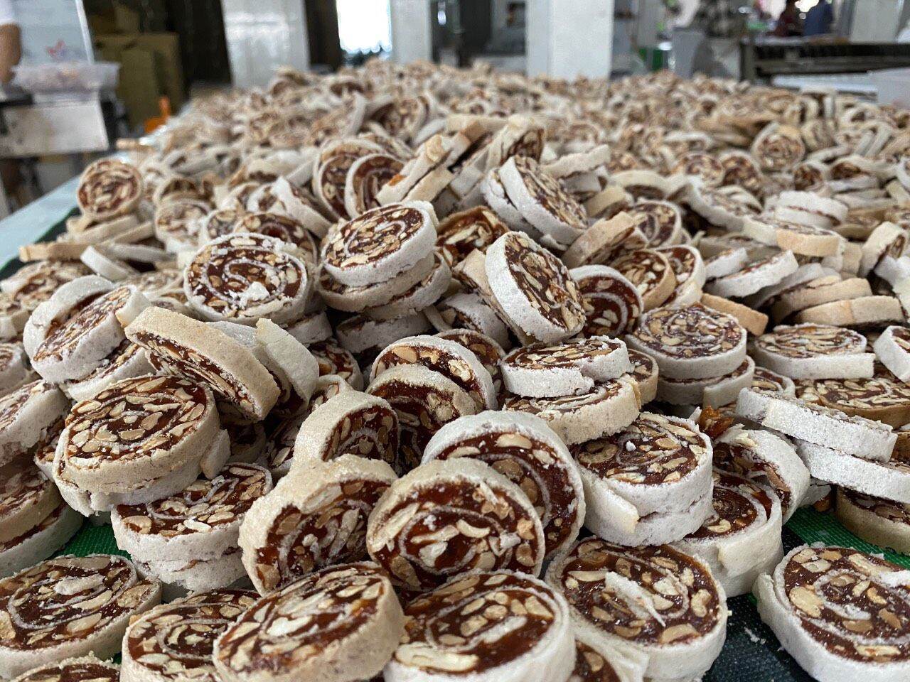 Kẹo chuối cuốn bánh tráng 100g