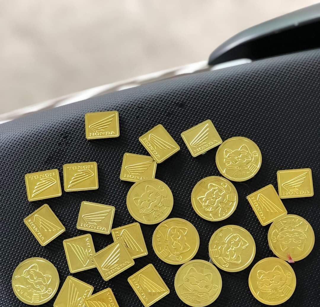 Temtitan logo Honda vàng 24k cực hot.