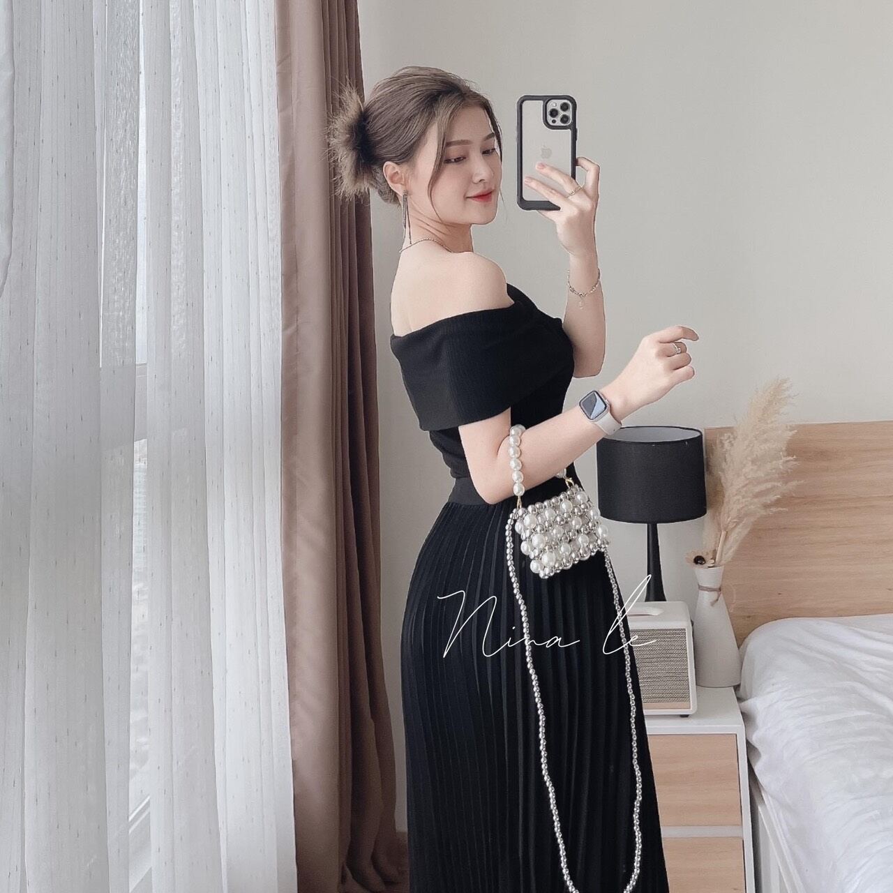 Set áo kèm chân váy cực xinh w33/33