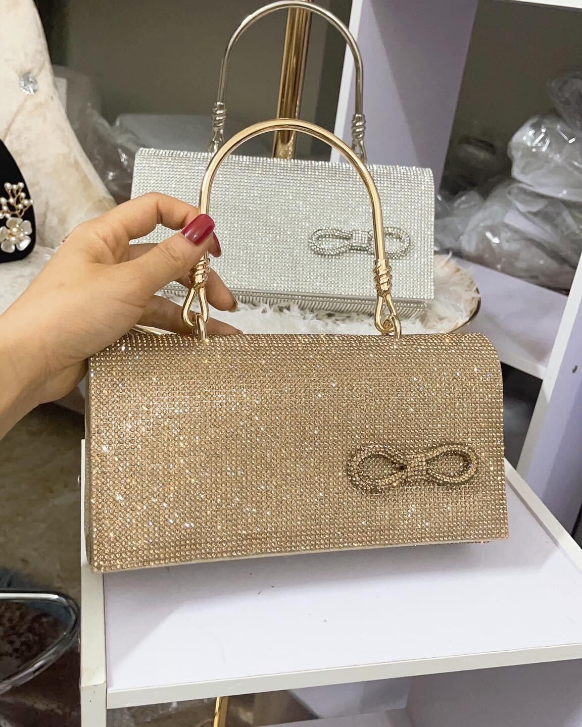 Ví cầm tay đính đá trơn basic cao cấp size trung mini