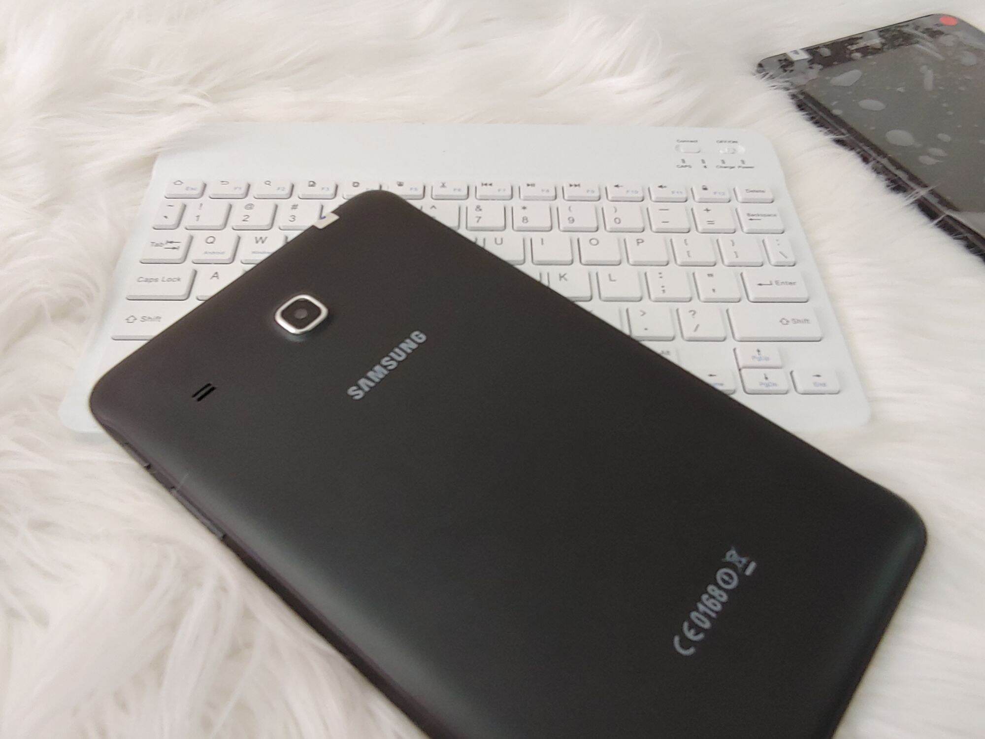 Samsung Tab E 8 inh(Lắp sim 4g wifi ) pin khỏe học online cả ngày
