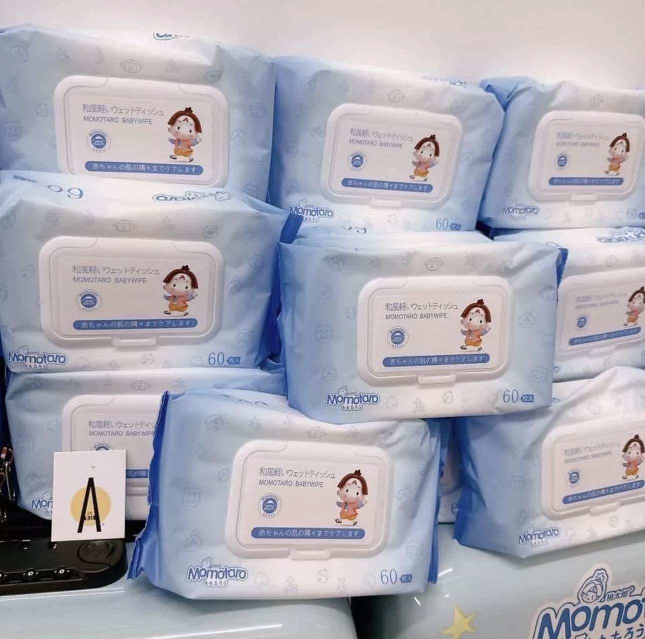 Khăn ướt/Giấy ướt không mùi MOMOTARO (1 bịch /60tờ rút)
