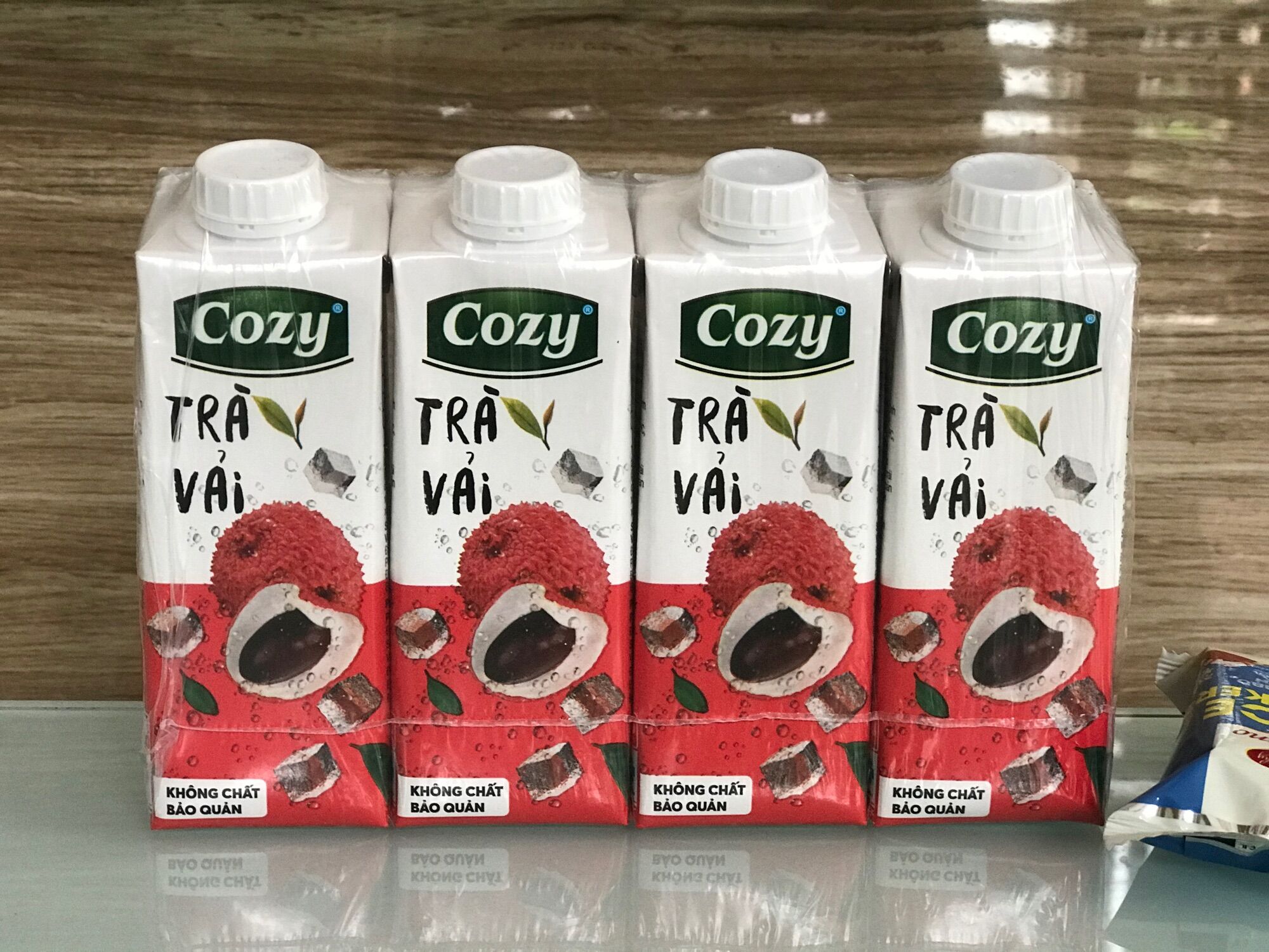 [HCM]1 lốc Trà Vải Cozy 4 hộp *225 ml
