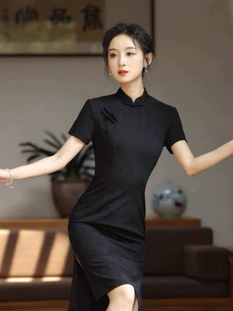 Sườn Xám Cách Tân Ngắn Cơ Bản Vải Thun 40-70 Kg