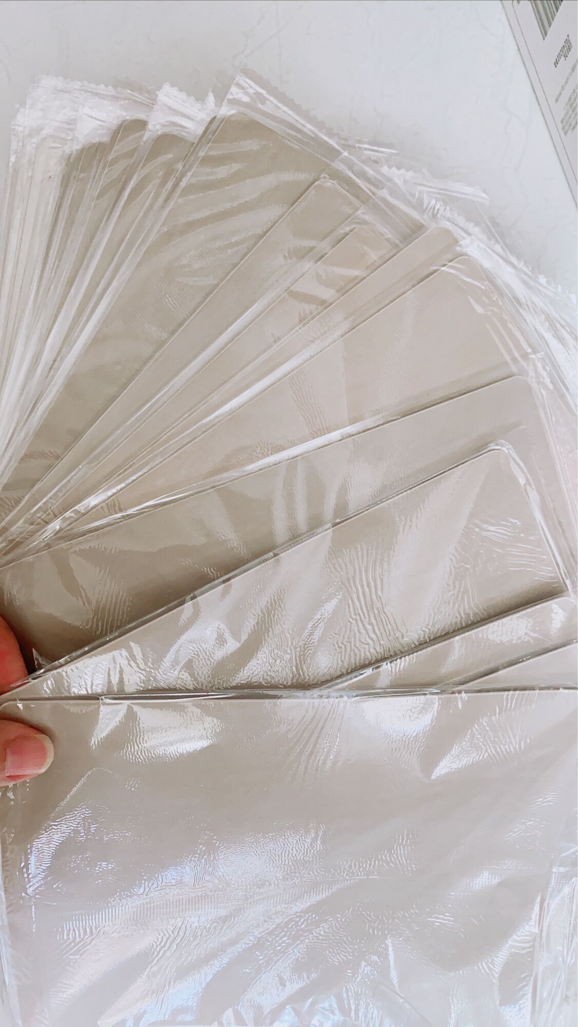 Da Xám Bột thực tập Điêu Khắc, Khắc Sợi