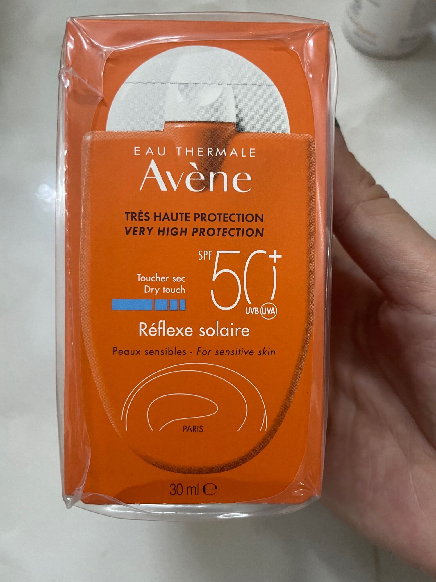 Kem chống nắng AVENE REFLEXE SOLAIRE SPF50+