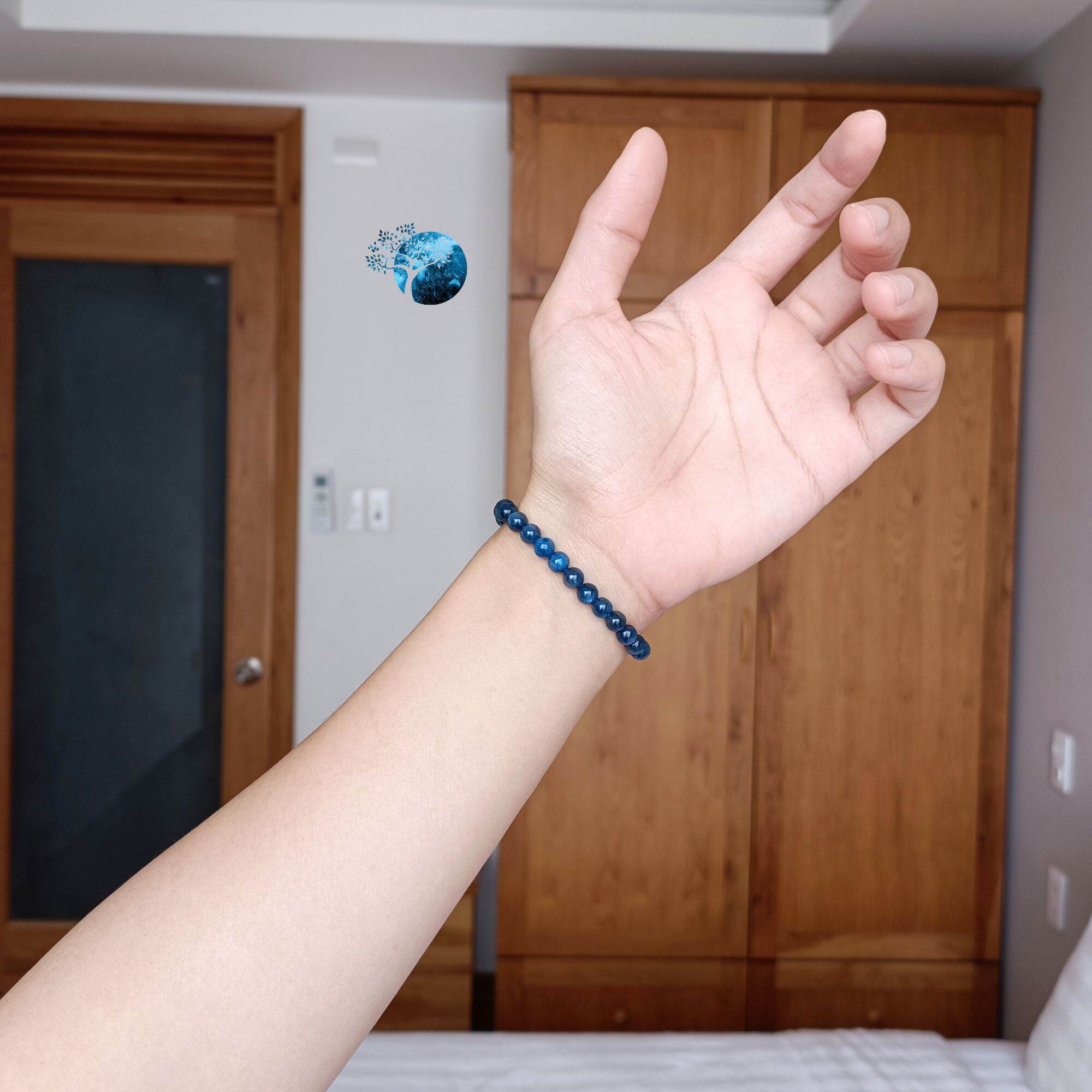 Vòng tay đá kyanite 4.5mm