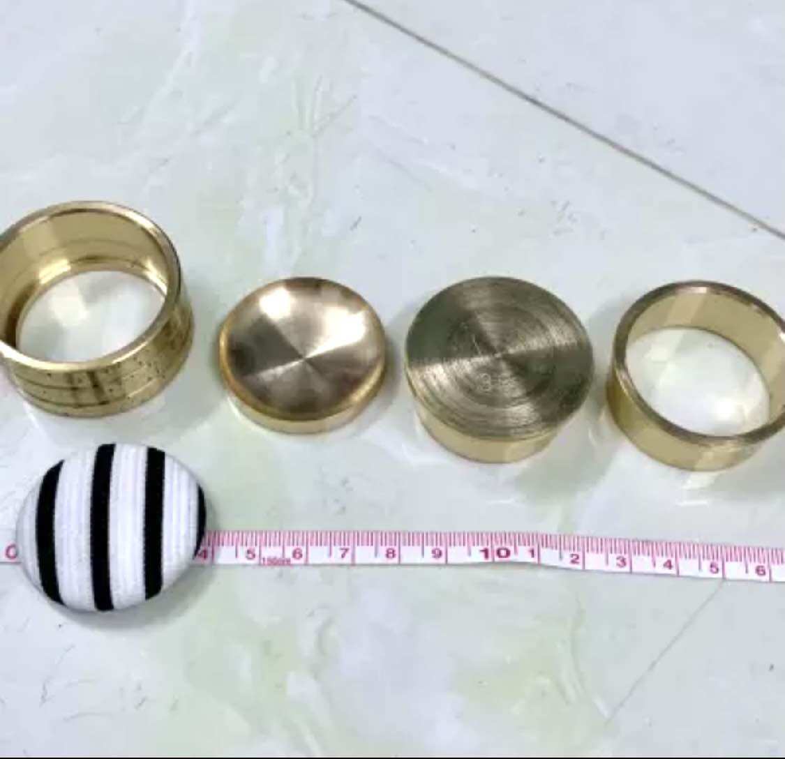 Khuôn nút bọc vải 18mm và 50 cái phôi 18mm