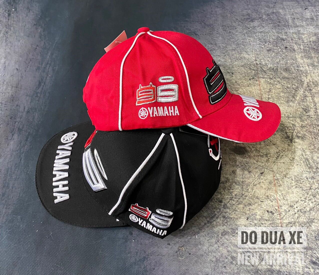Nón (mũ) kết đua xe Yamaha 99
