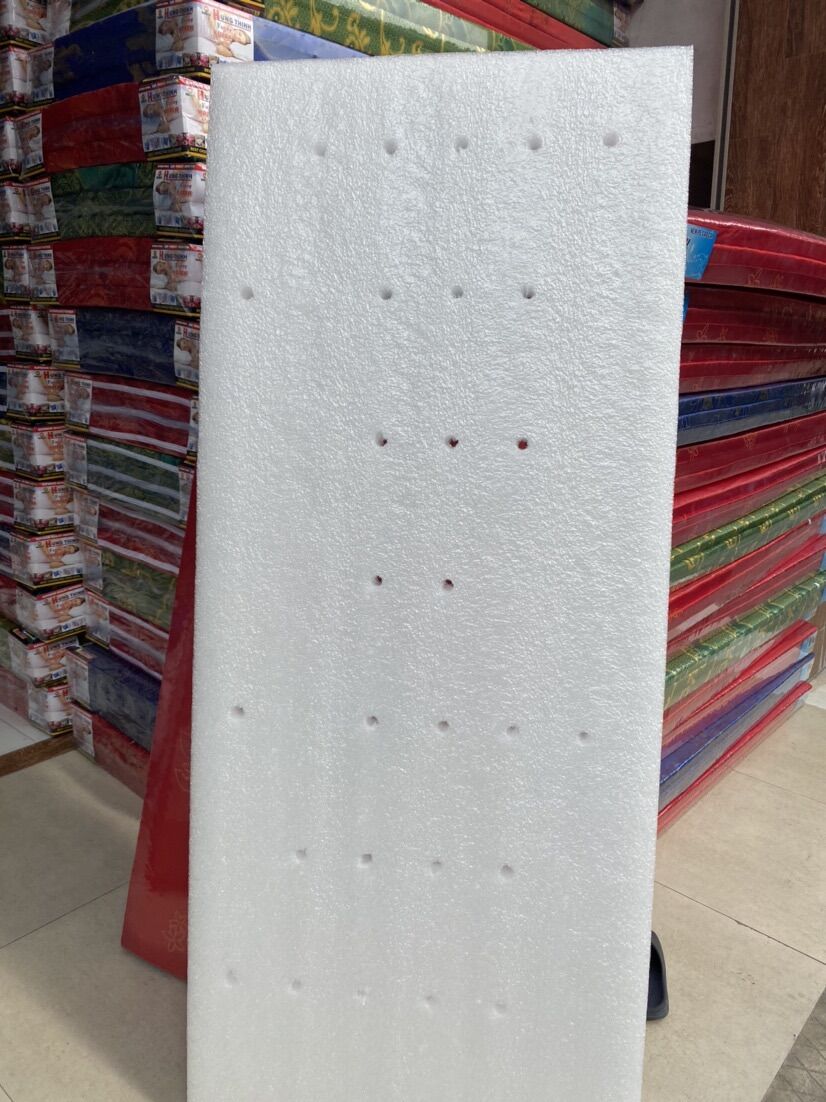 Ruột trắng lỗ thông hơi nệm PE-nệm xếp 3 tấm dày 3cm