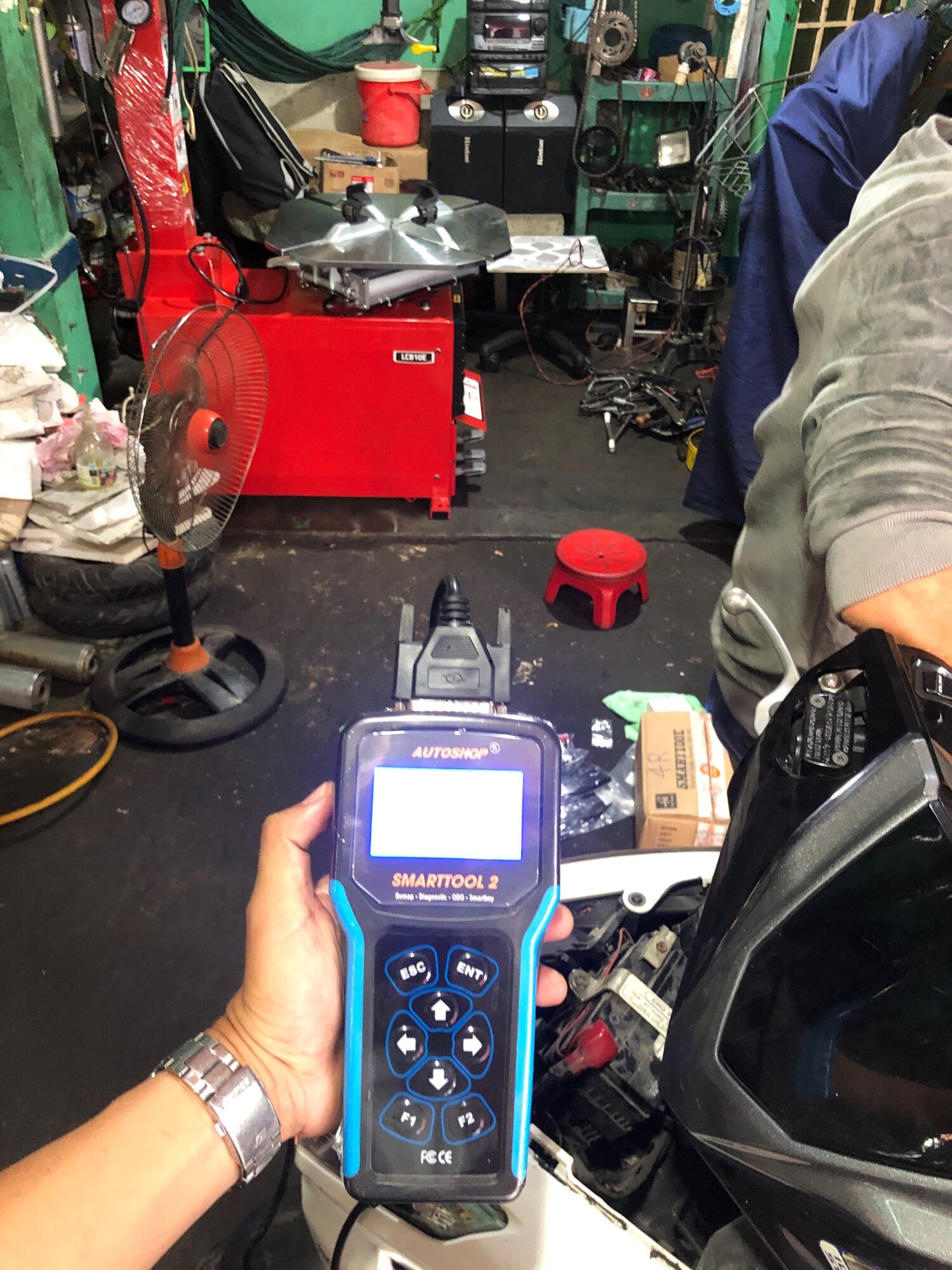 Máy đọc lỗi Smart tool 2 bản full 10.0.1R+ cập nhật 26/8/2022