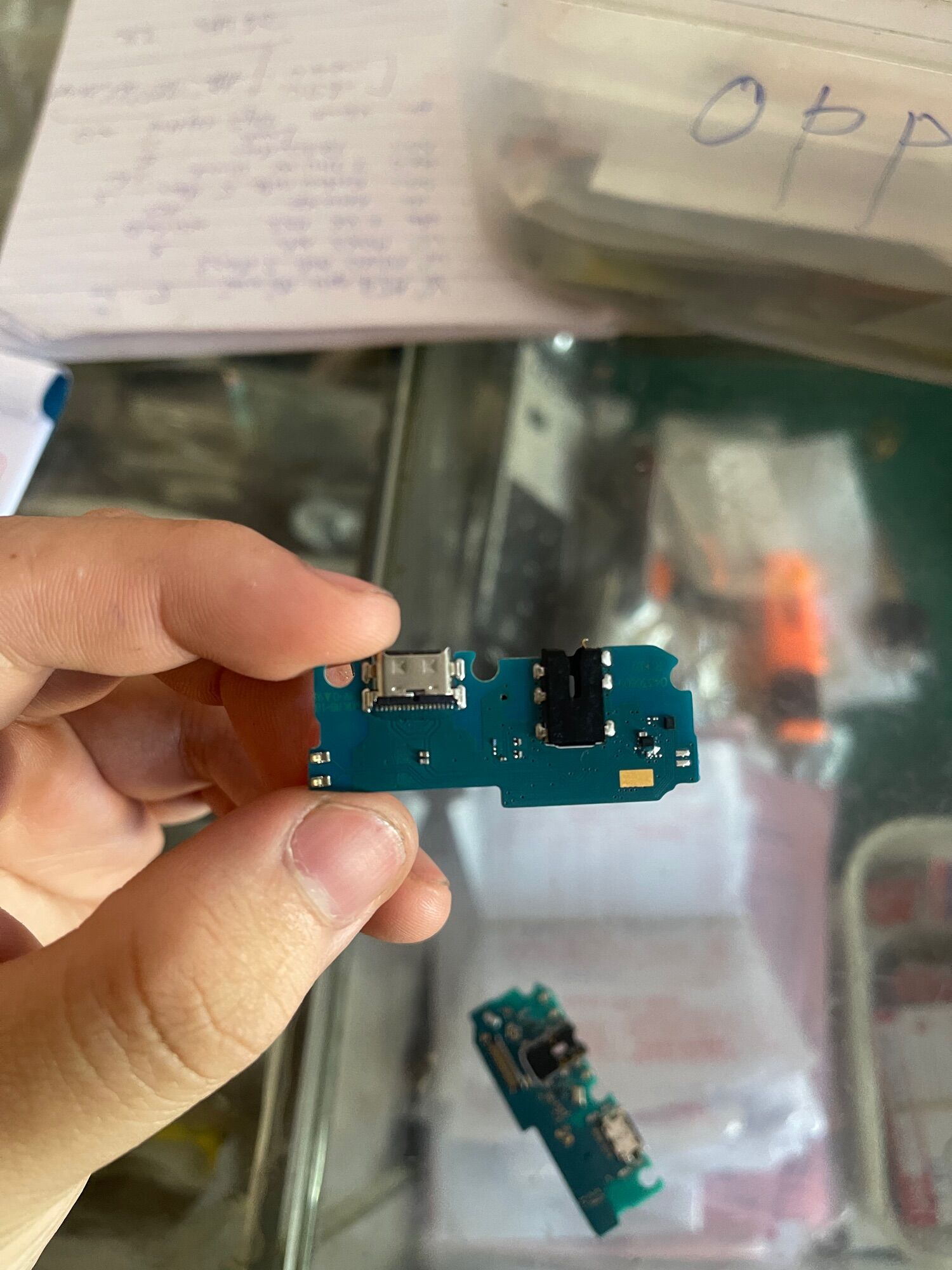 Cụm đuôi sạc Samsung A12