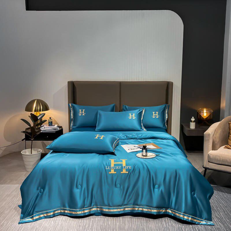 BỘ SẢN PHẨM PHI LỤA LUXURY CHỮ H CHĂN TRẦN HÈ