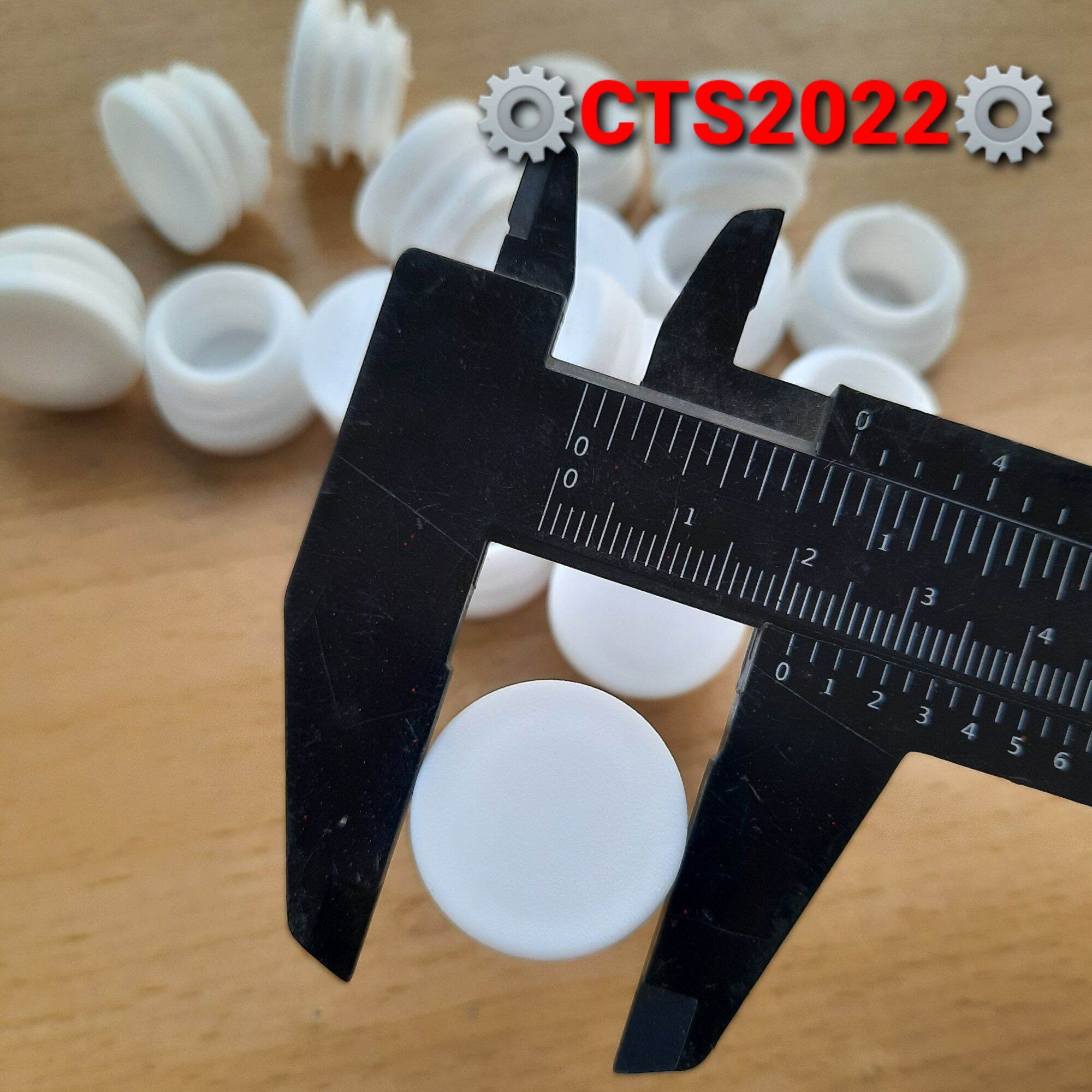 Nút nhựa màu trắng bịt đầu ống phi 22mm