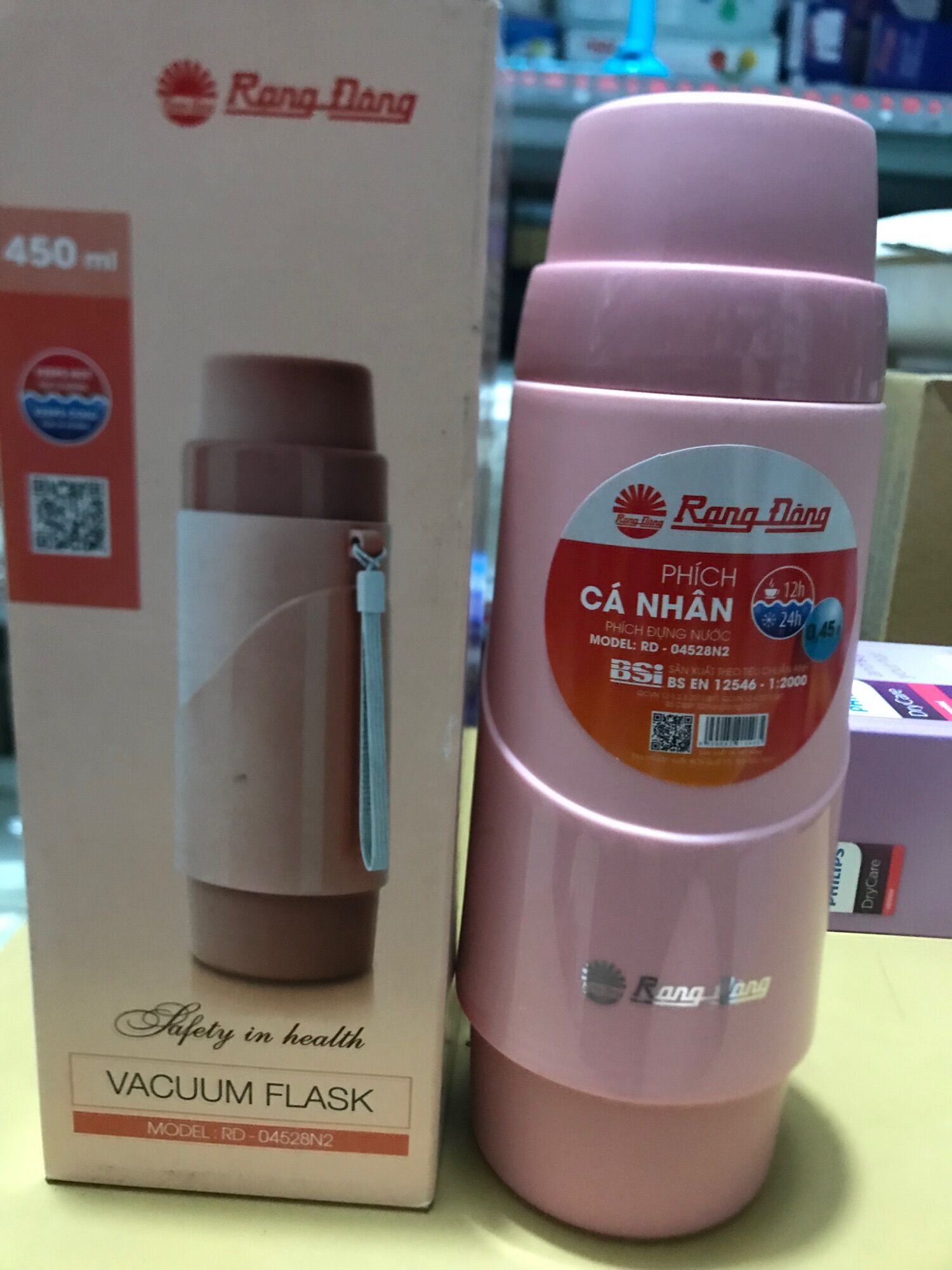 [HCM]Bình Giữ Nhiệt Mini Rạng Đông Model:RD 04528N2(Giao màu Ngẫu Nhiên-Shop sẽ có Gắng Giao Đúng Màu Cho Khách).Phích Nước Rạng Đông Thiết Kế Đơn Giản Tiện Lợi Vệ Sinh.Hàng Chính Hãng Đươc Mọi Người Tin Dùng,Tốt Sức Khỏe.Siêu Thị M&B