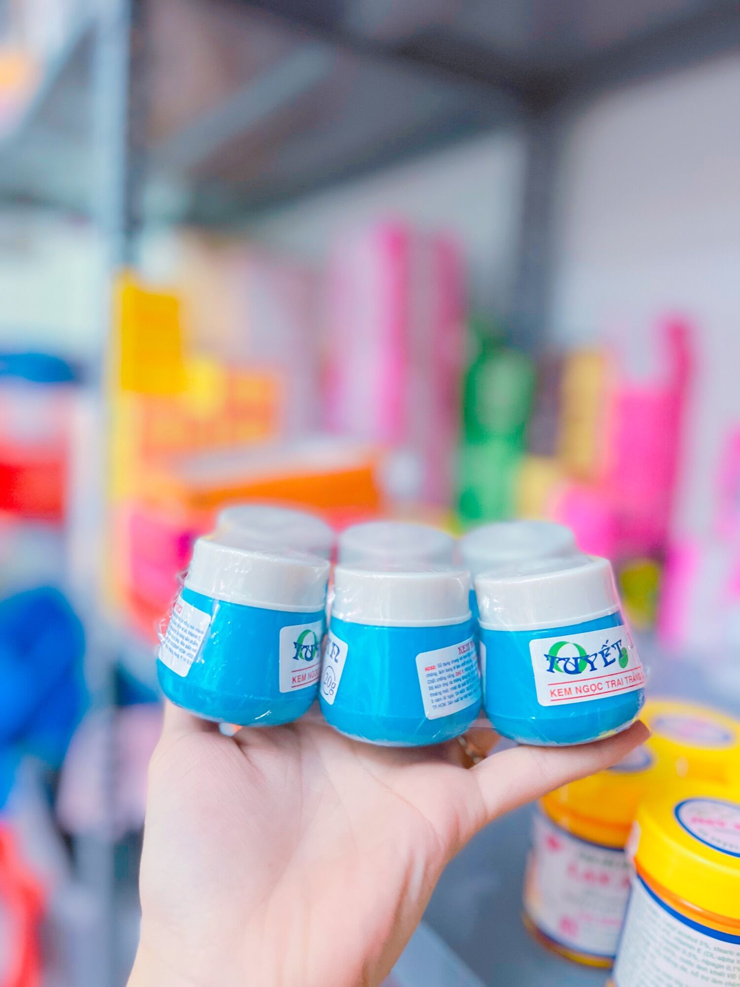 Kem trắng da tuyết lan cặp dưỡng body