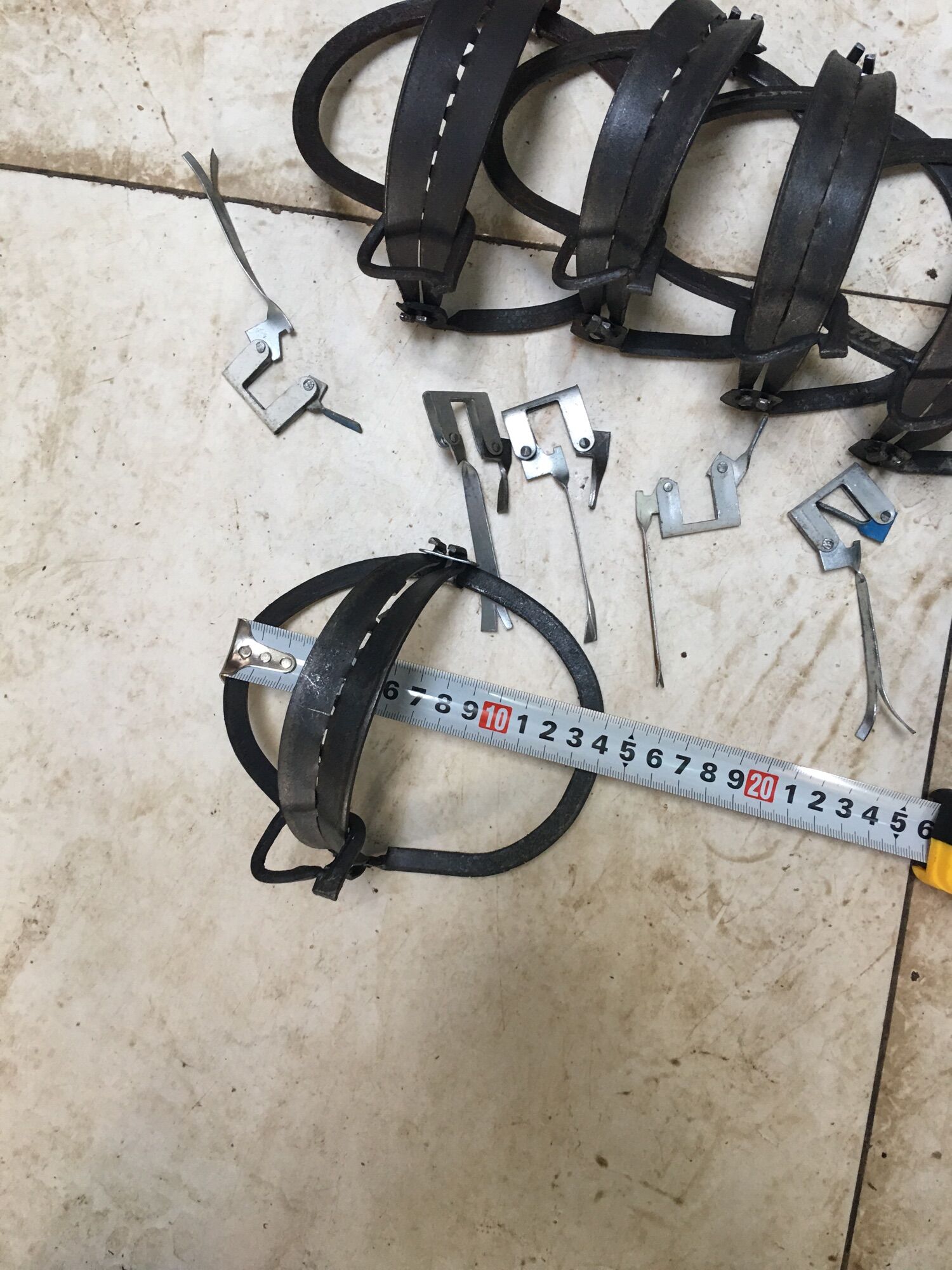 5 BẪY CẠM KIỀNG 14 cm A 150