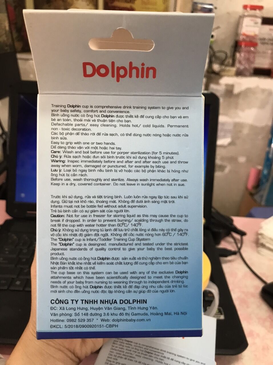 Bình Nước uống  ống hút cho bé Dolphin 200ml