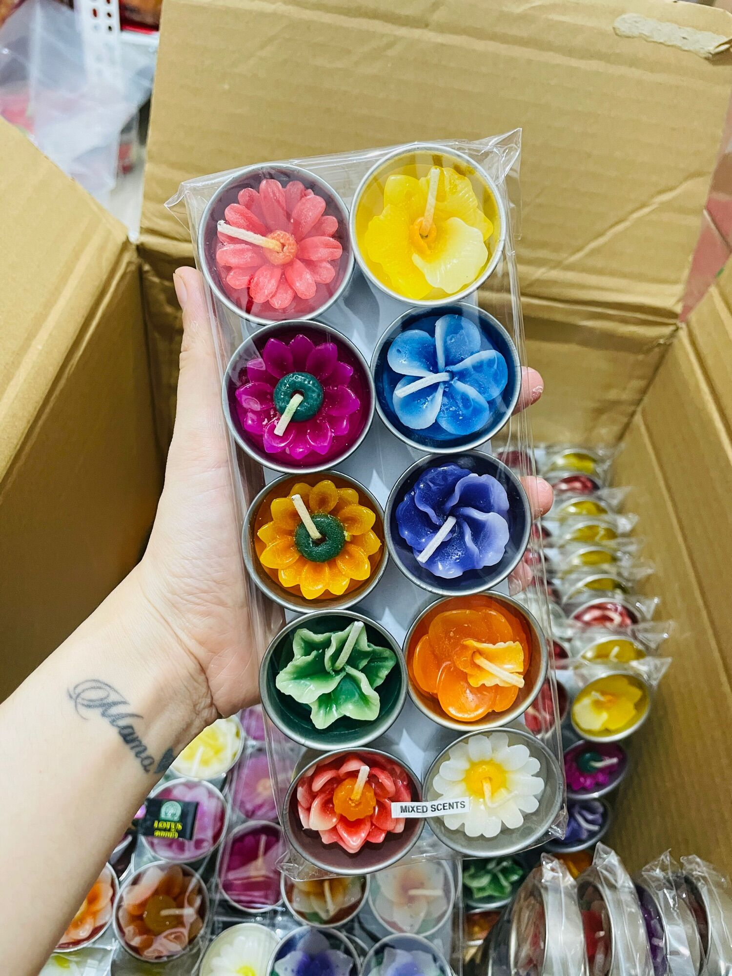 Nến Hoa Thái Lan Rất Thơm Vỉ 10 Chén Nến