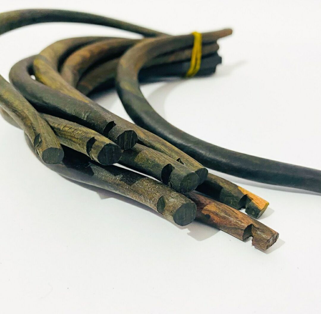 cầu góc gỗ mun lồng chim chào mào (1 chiếc)